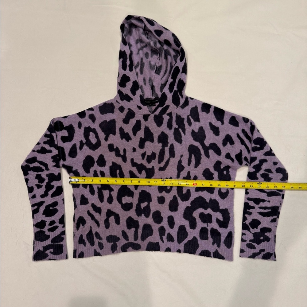 Skull Cashmere Purple and Black Leopard 100% Cashmere Skull Print Sweater - Picture 7 of 14